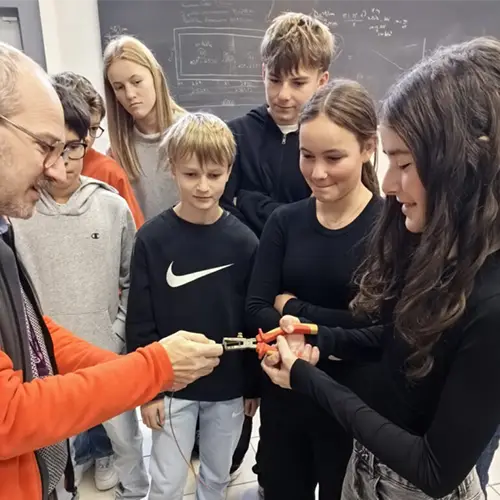 Classes à Horaires Aménagés en Mathématiques et en Sciences